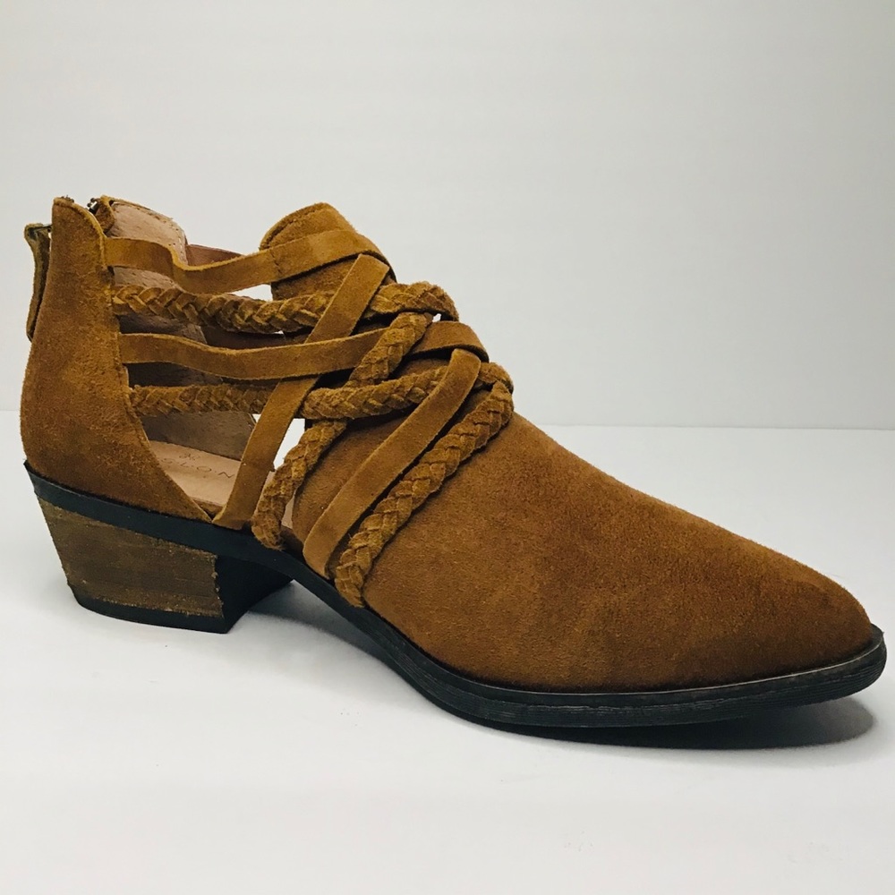💙 CASLON SUEDE BOOTIE